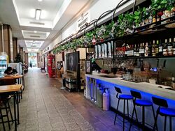 Burlington Square (D7), Retail #460329331